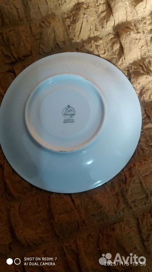 Фарфоровые чашки