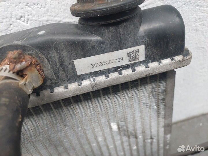 Радиатор охлаждения двигателя Lexus ES, 2009