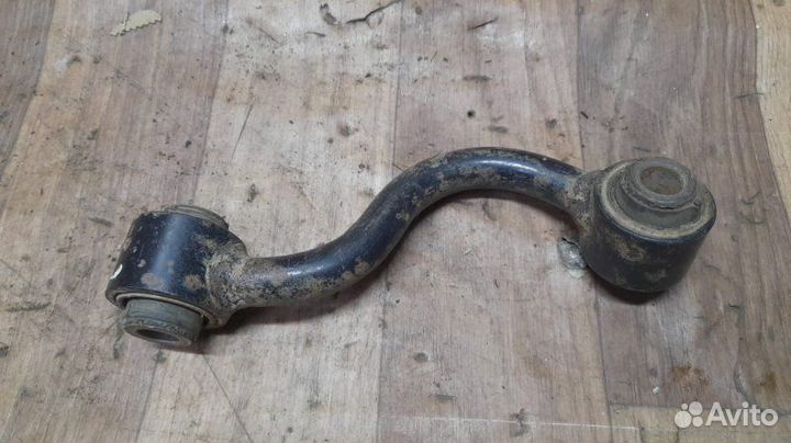 Тяга стабилизатора задняя левая Nissan Qashqai J11