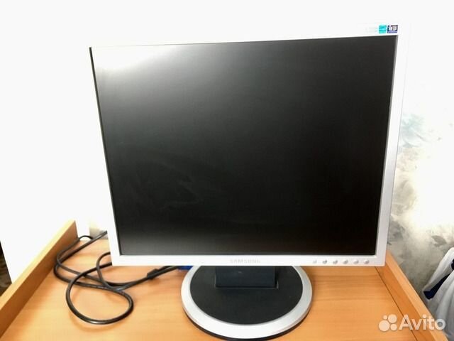 Монитор,колонки,клавиатура