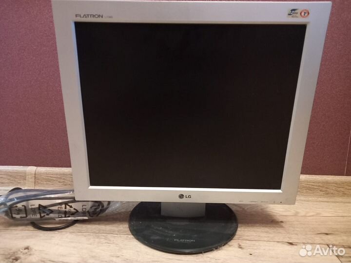 Монитор ЖК LG flatron L1730S 17