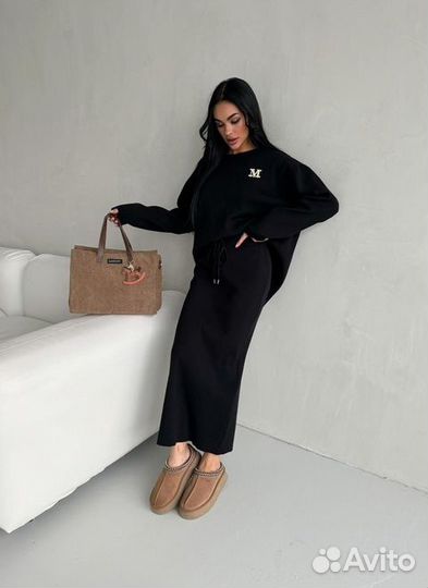 Костюм женский