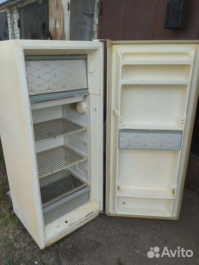 Холодильник бу