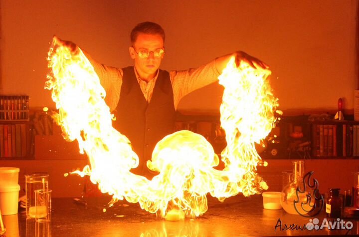 Научное шоу, аниматоры, крио мороженое, выпускной