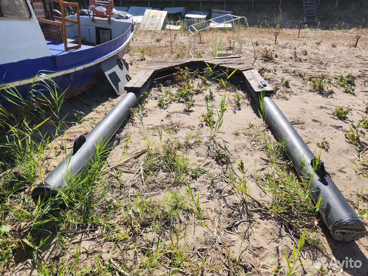 Понтон для лодки