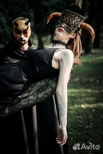 Маска карнавальная демон с рогам Мефистофель