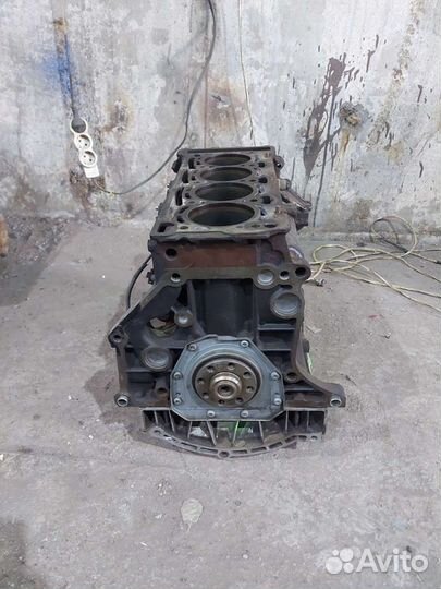 Блок цилиндров 2.0 CCZ Audi / VW / Seat / Skoda