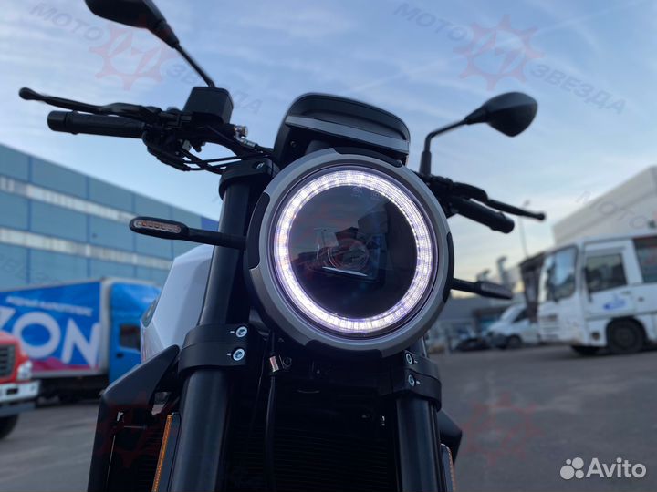 Дорожный мотоцикл новый Moto Morini Seiemmezzo STR