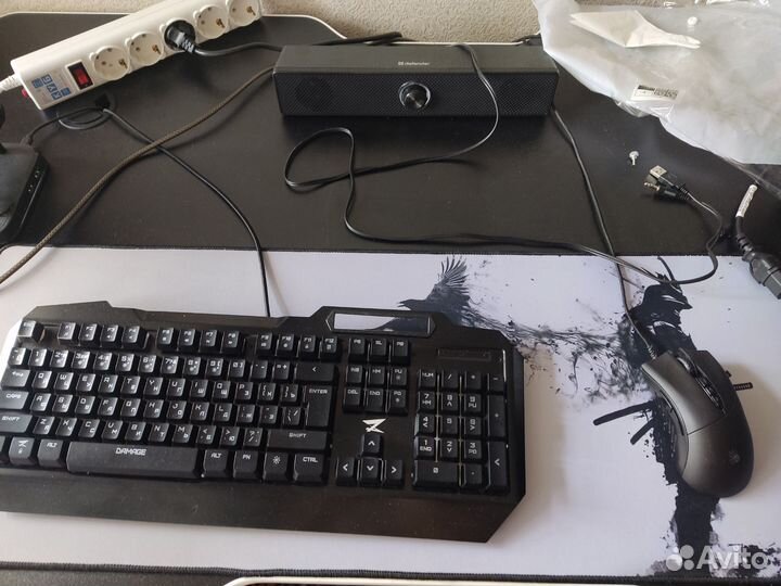 Наушники, корпус, клавиатура, мышь, коврик