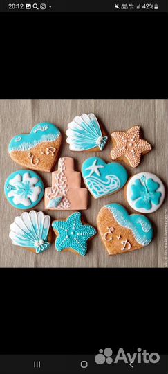 Имбирные пряники с ручной росписью