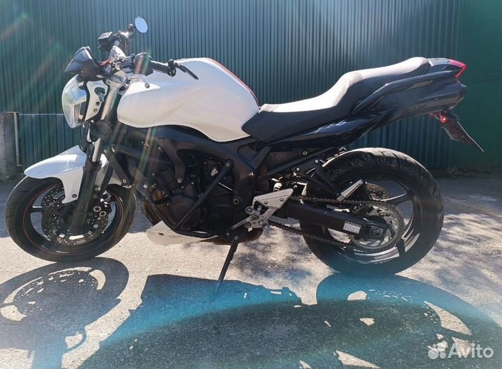 Yamaha FZ6N