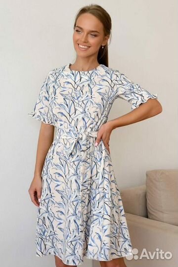 Продам новые платья