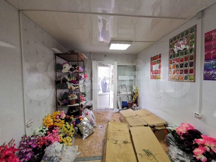 Сдам торговое помещение, 16 м²