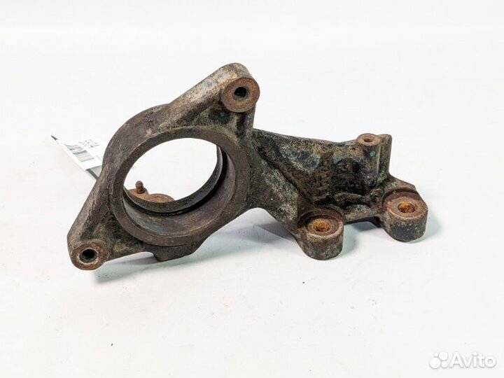 Кронштейн привода правый Nissan Teana J32 2012