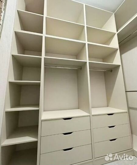 Шкаф на заказ классика