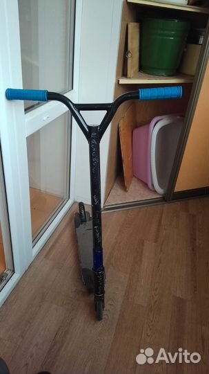 Трюковой самокат