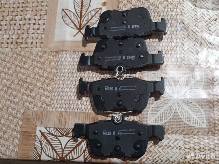 Задние тормозные накладки miles Чанган 35 plus