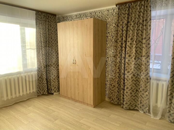 1-к. квартира, 38 м², 1/2 эт.