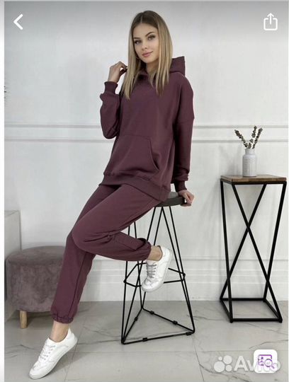 Спортивный костюм