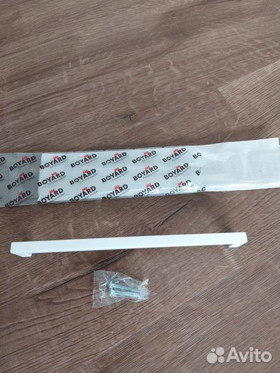 Мебельная ручка boyard 192 мм