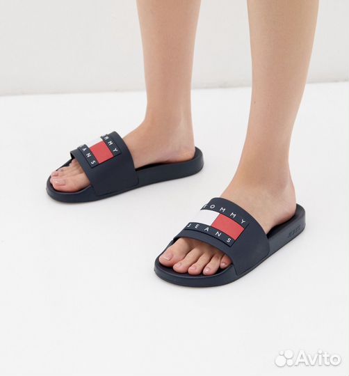 Tommy hilfiger шлепанцы 38,5-39