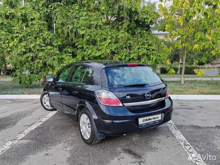 Opel Astra 1.8 МТ, 2008, 162 600 км