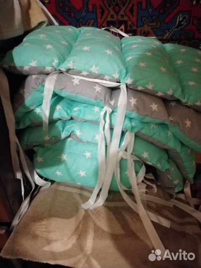 Бортики в детскую кроватку