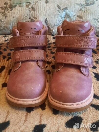 Ботинки демисезонные для девочки 26 р