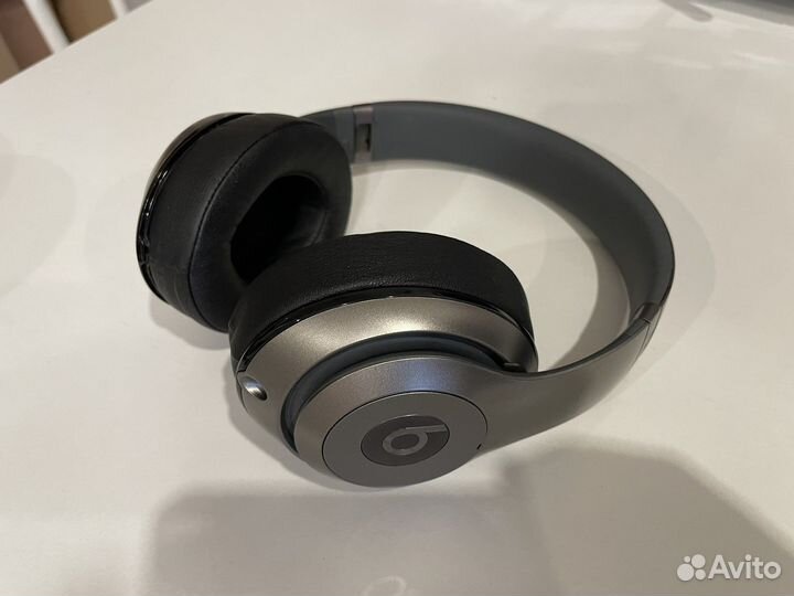 Наушники Beats studio