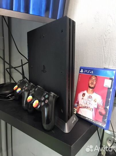 Sony PS4 pro 1tb