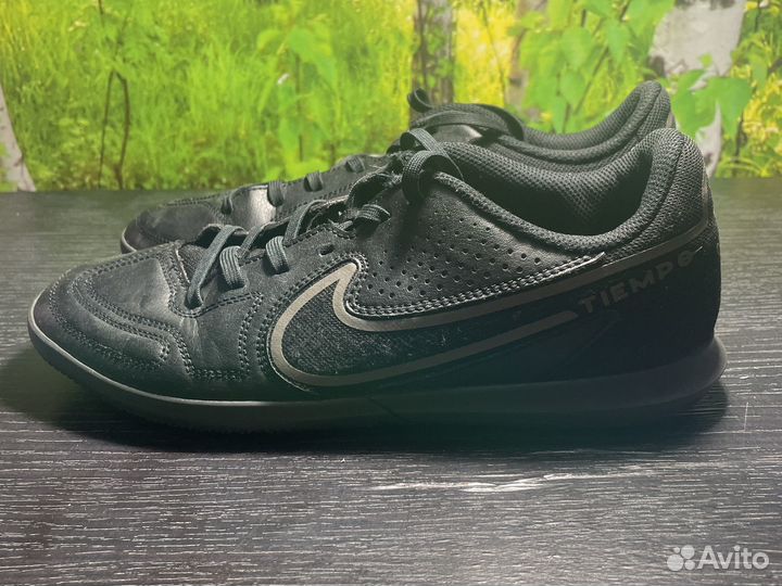 Футзалки Nike tiempo