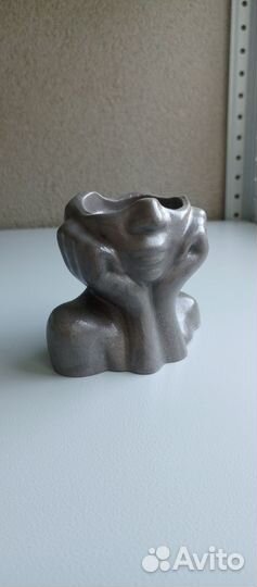 Гипсовое кашпо