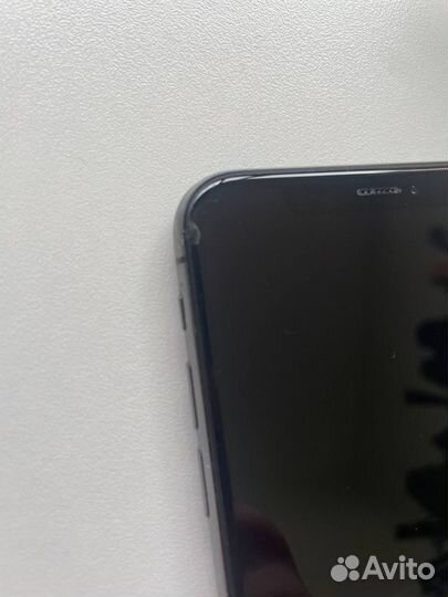 iPhone X, 64 ГБ