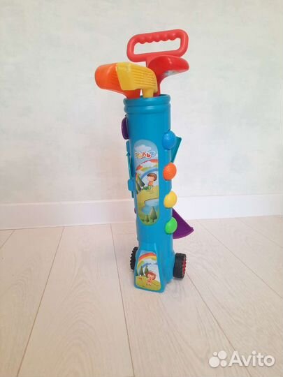 Игрушечный гольф