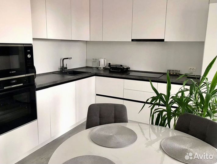 Кухня на заказ. Доставка и сборка