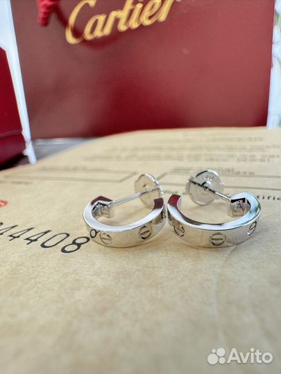 Серьги пусеты Cartier love белое золото