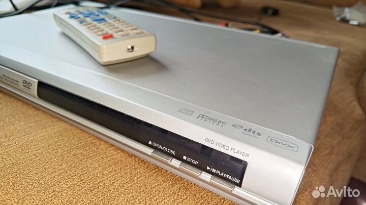 Dvd плеер toshiba SD-590SR