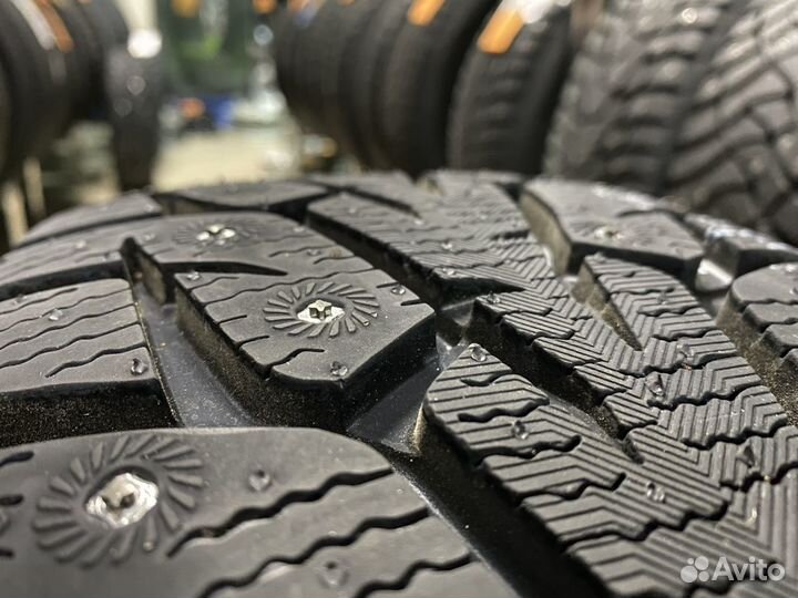 Yokohama Ice Guard IG55 215/65 R16 102T