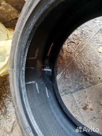 Kumho 792 235/45 R17 97T