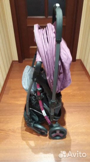 Коляска прогулочная