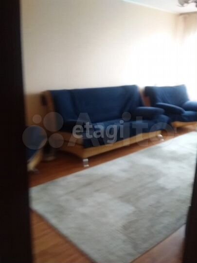 4-к. квартира, 83 м², 8/10 эт.