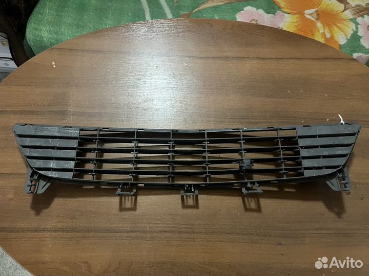 Решетка переднего бампера Opel Meriva 06-10