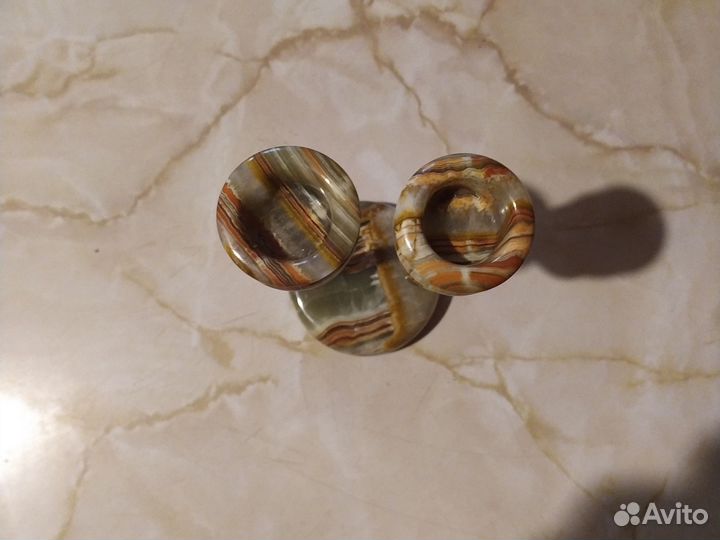 Подсвечник из оникса