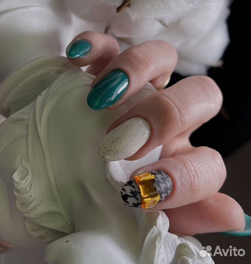 Комбинированный маникюр