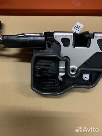 Замок задний левый BMW Е70,Е71