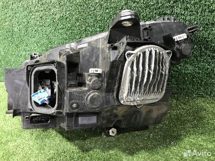 Фара правая Mercedes-Benz GLC