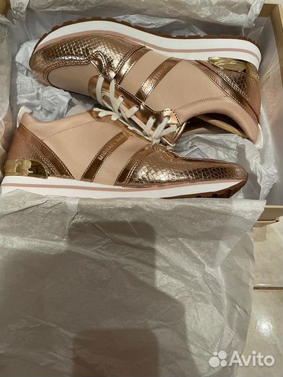 Кроссовки Michael Kors оригинал нов 38,5