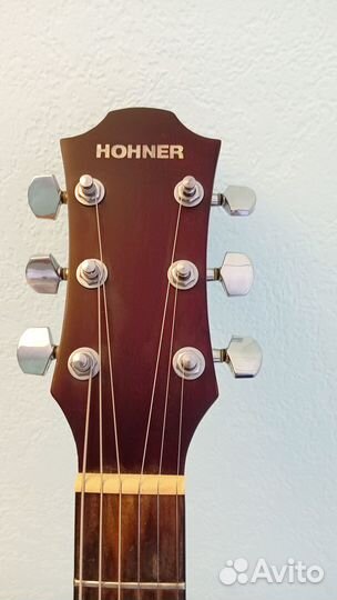 Акустическая гитара