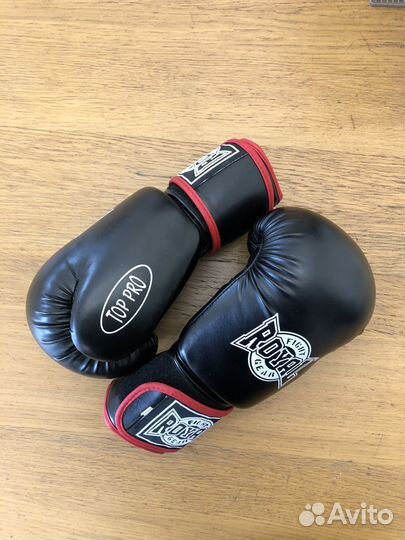 Боксерские перчатки 12 oz