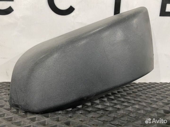 Накладка (крышка) на зеркало левого Renault T
